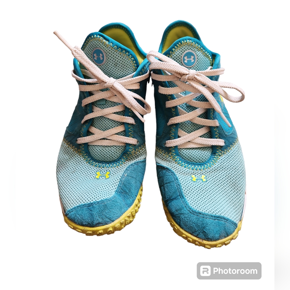 Under Armour sneaker size 8